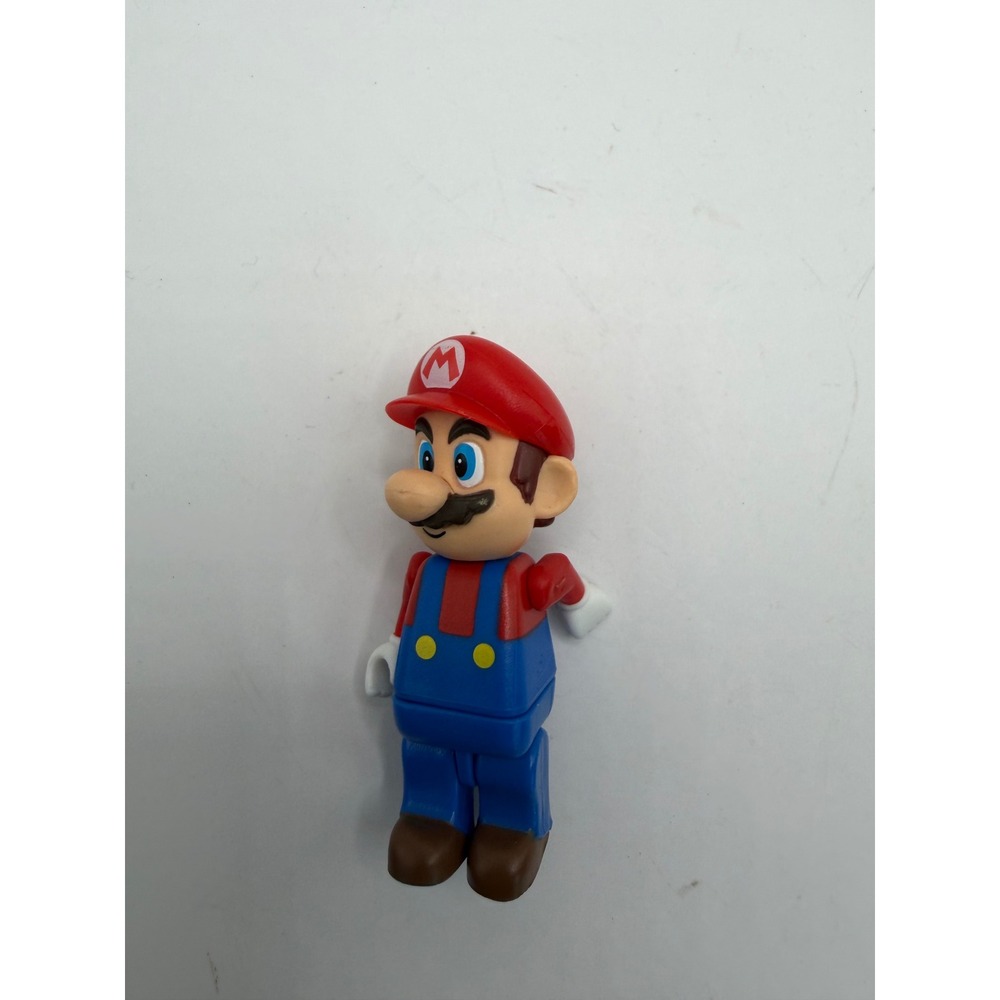 Knex Nintendo Super Mario Bros Small Action Figure Red Blue Mini Toy Collectible
